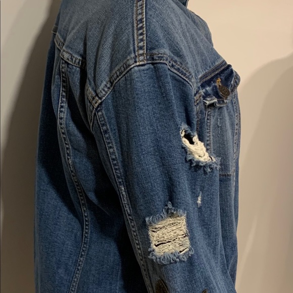 Denim jacket with floral appliqué - Picture 7 of 8